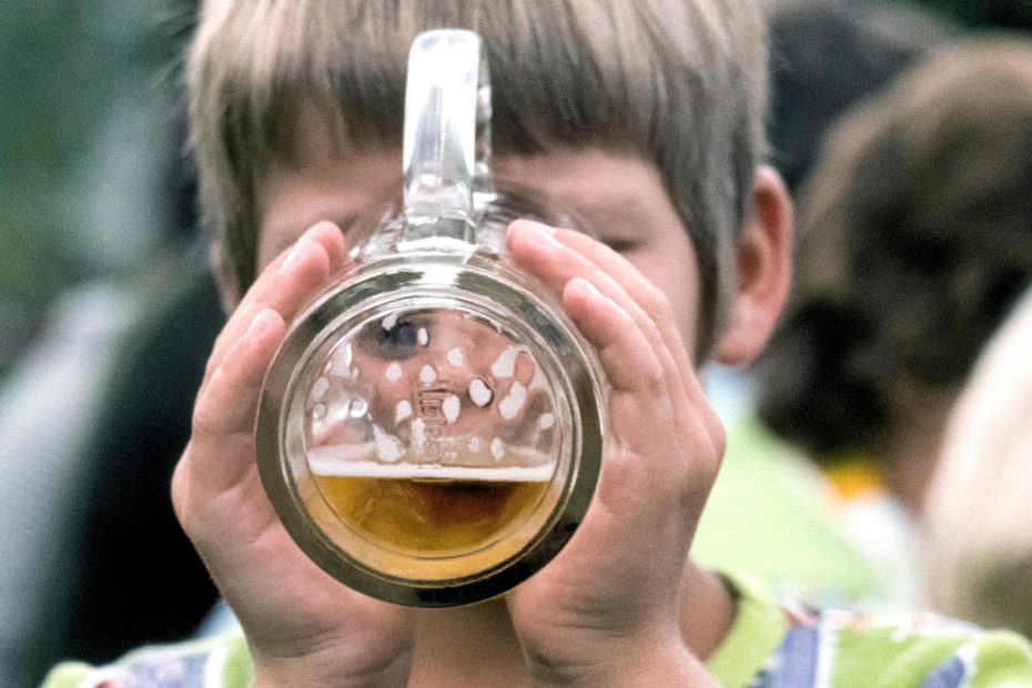 The Damage Alcohol Does To Young Teenagers Is Not Easily Spotted | Nell  Frizzell | The Guardian