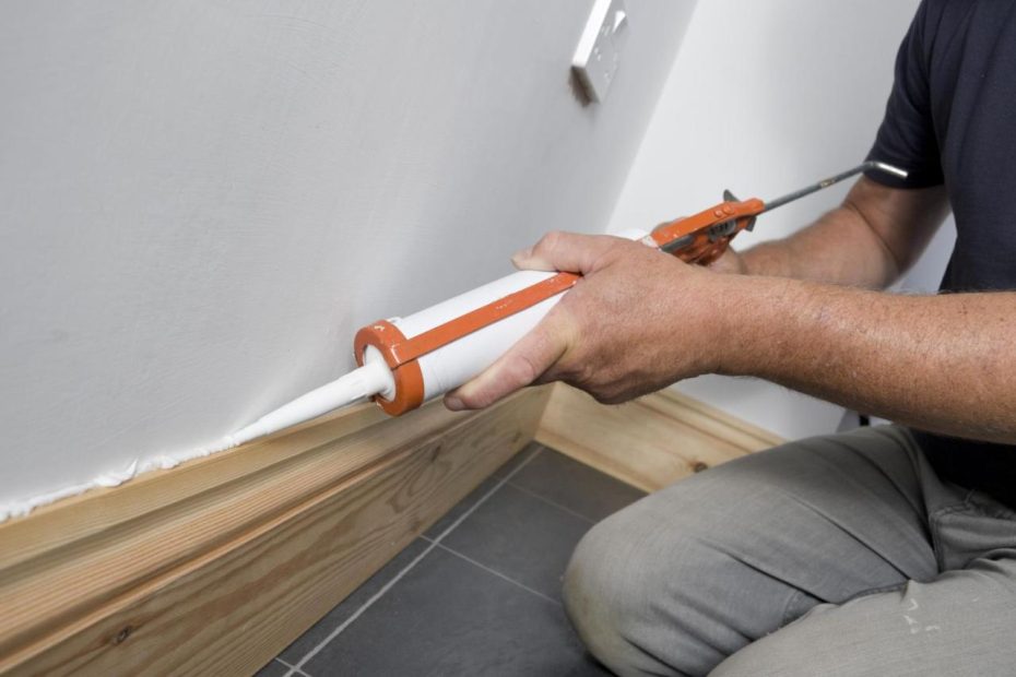 How To Caulk Baseboards: Get A Flawless Finish, Fast | Storables